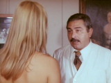 Гинеколог на госслужбе / Il ginecologo della mutua (1977) DVDRip 